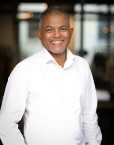Zahnarzt Dr. Sanath Pathirana